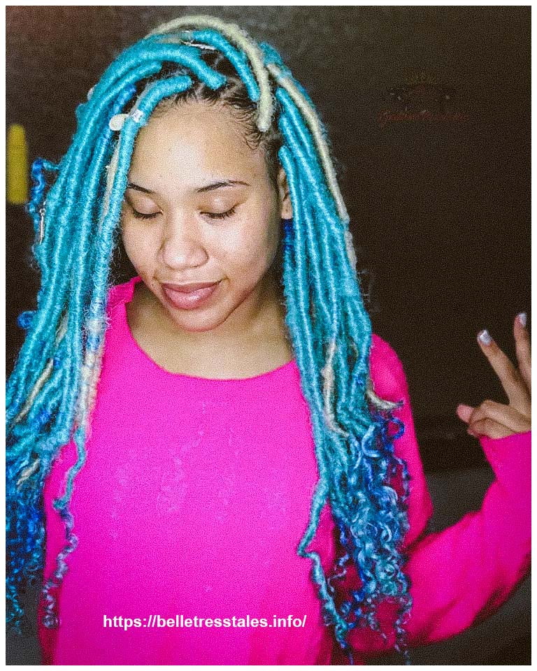 Multi-Shaded Blue Distressed Bohemian Locs