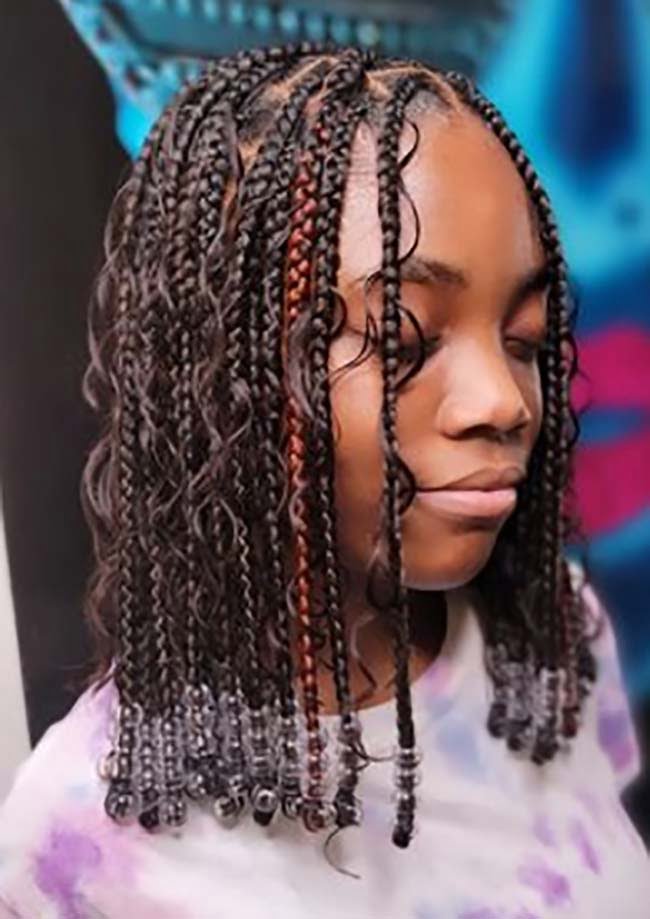 Short Goddess Knotless Braids 