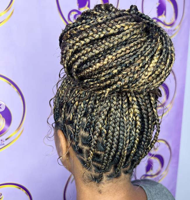 Two Tone Goddess Knotless Braids With Curly Ends