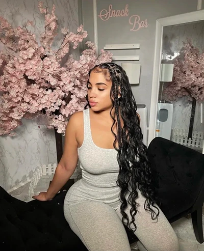 Extra Long boho knotless braids with loose curls