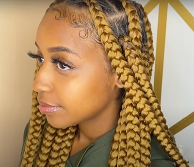 big blonde knotless braids